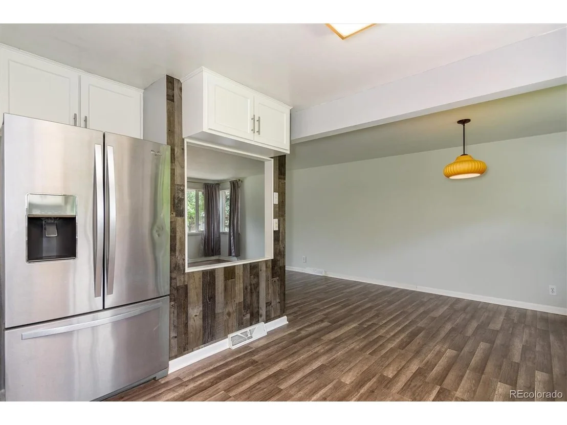 Photo of 255 Beryl Way