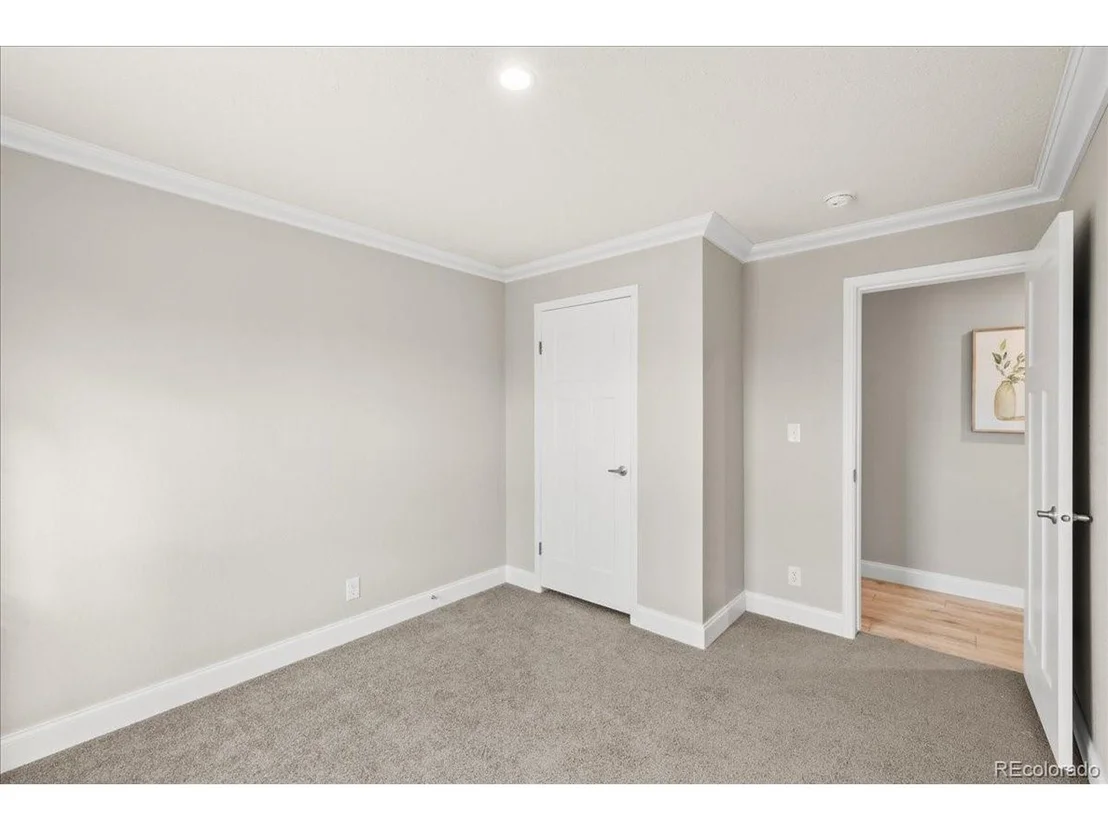 Photo of 1036 Glen Dale Cir