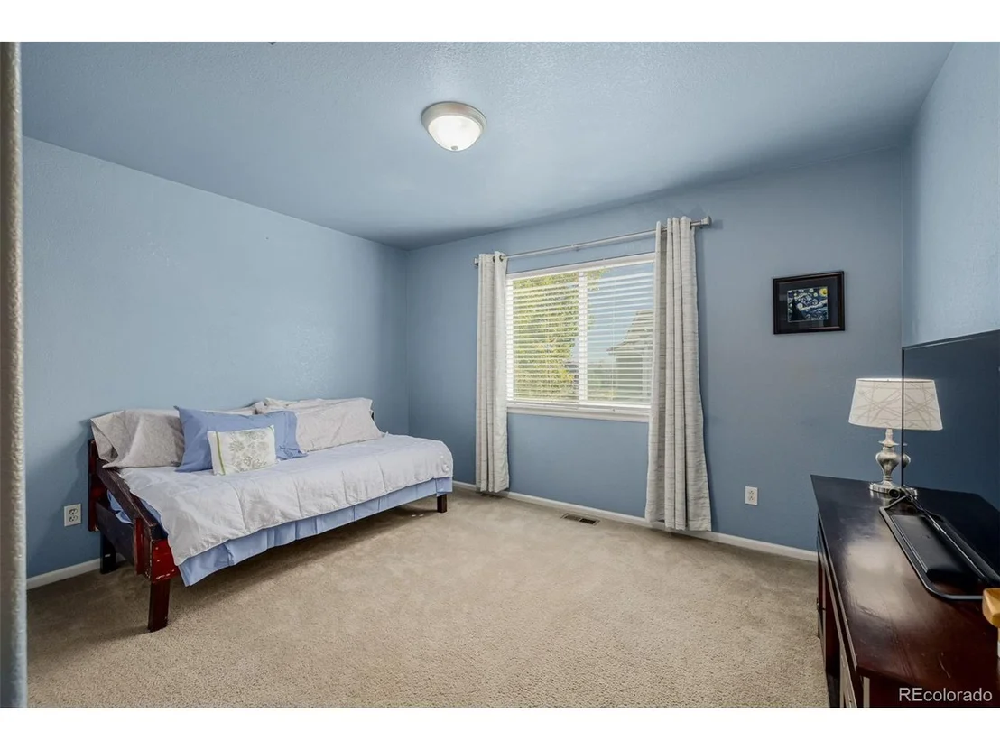 Photo of 7593 E 130th Cir