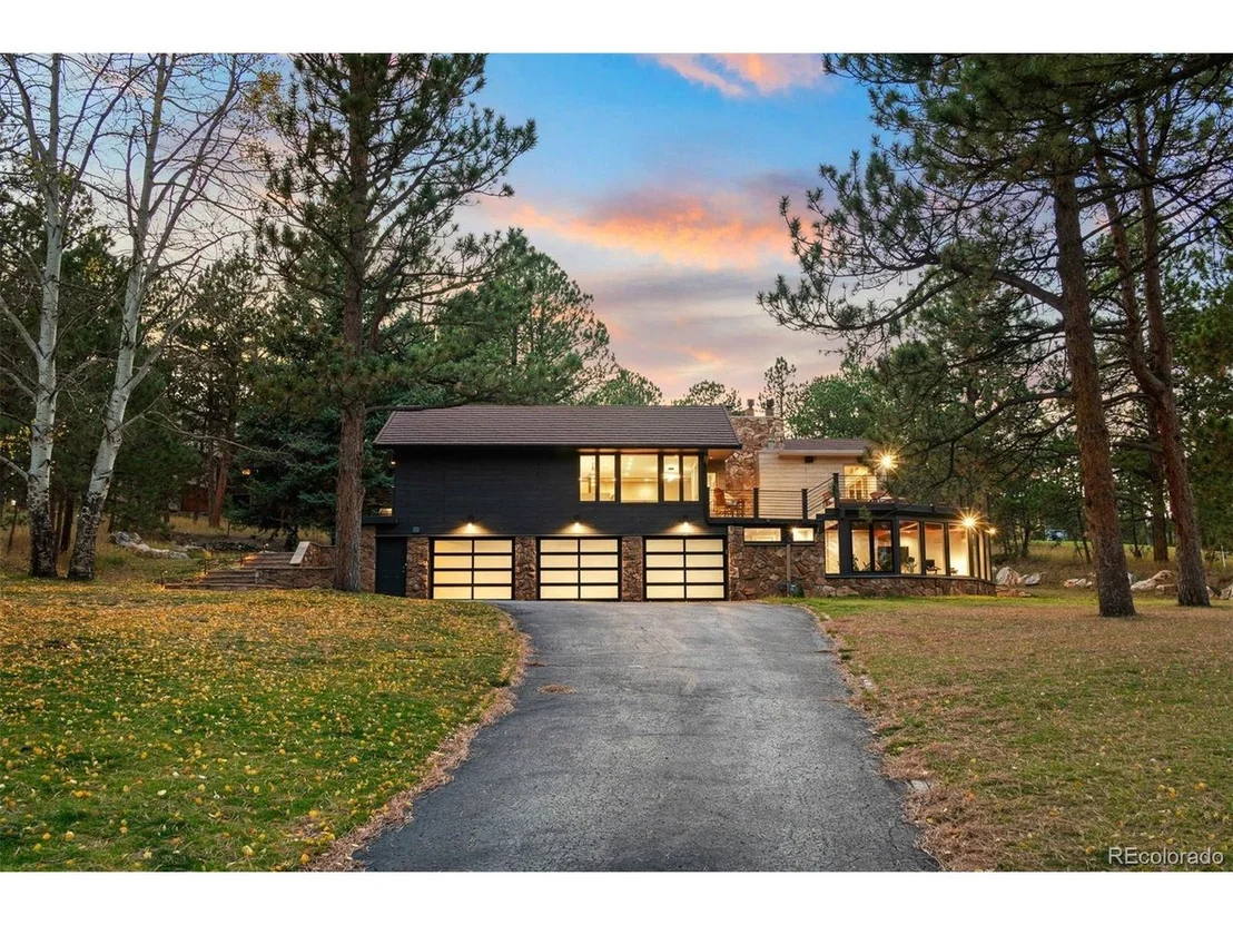 Photo of 2901 Interlocken Dr