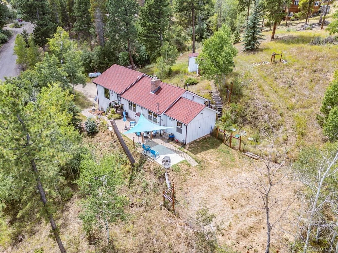 Photo of 11827 Brook Rd