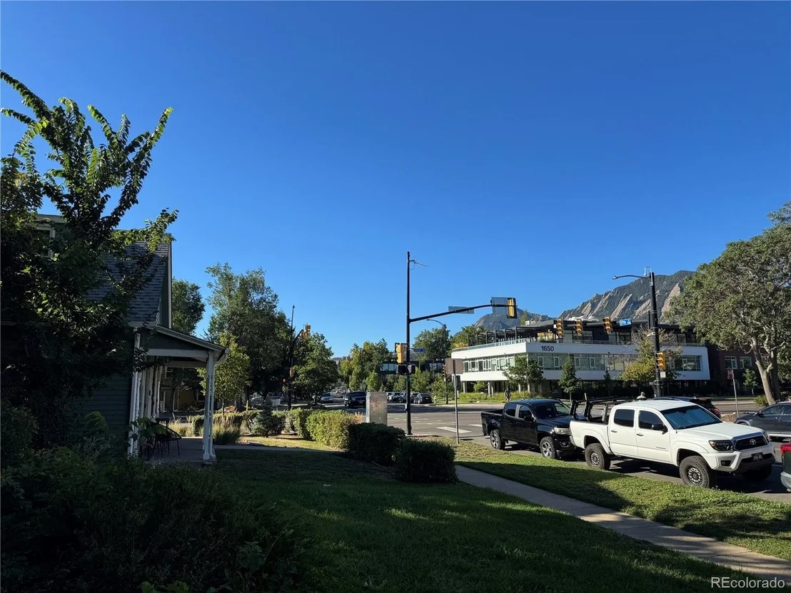 Photo of Unit 104S at 1812 17th St