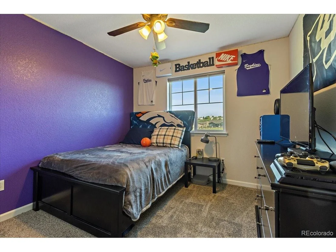 Photo of 947 White Leaf Cir
