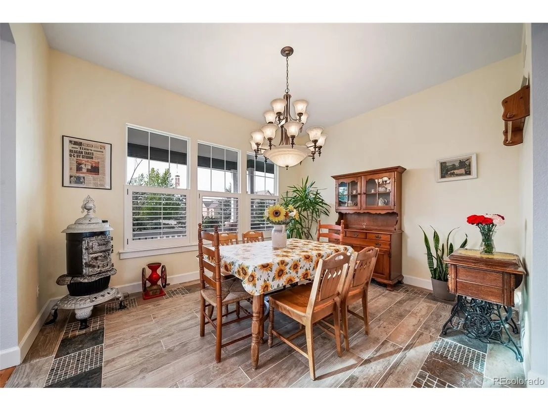 Photo of 5464 Killen Ave