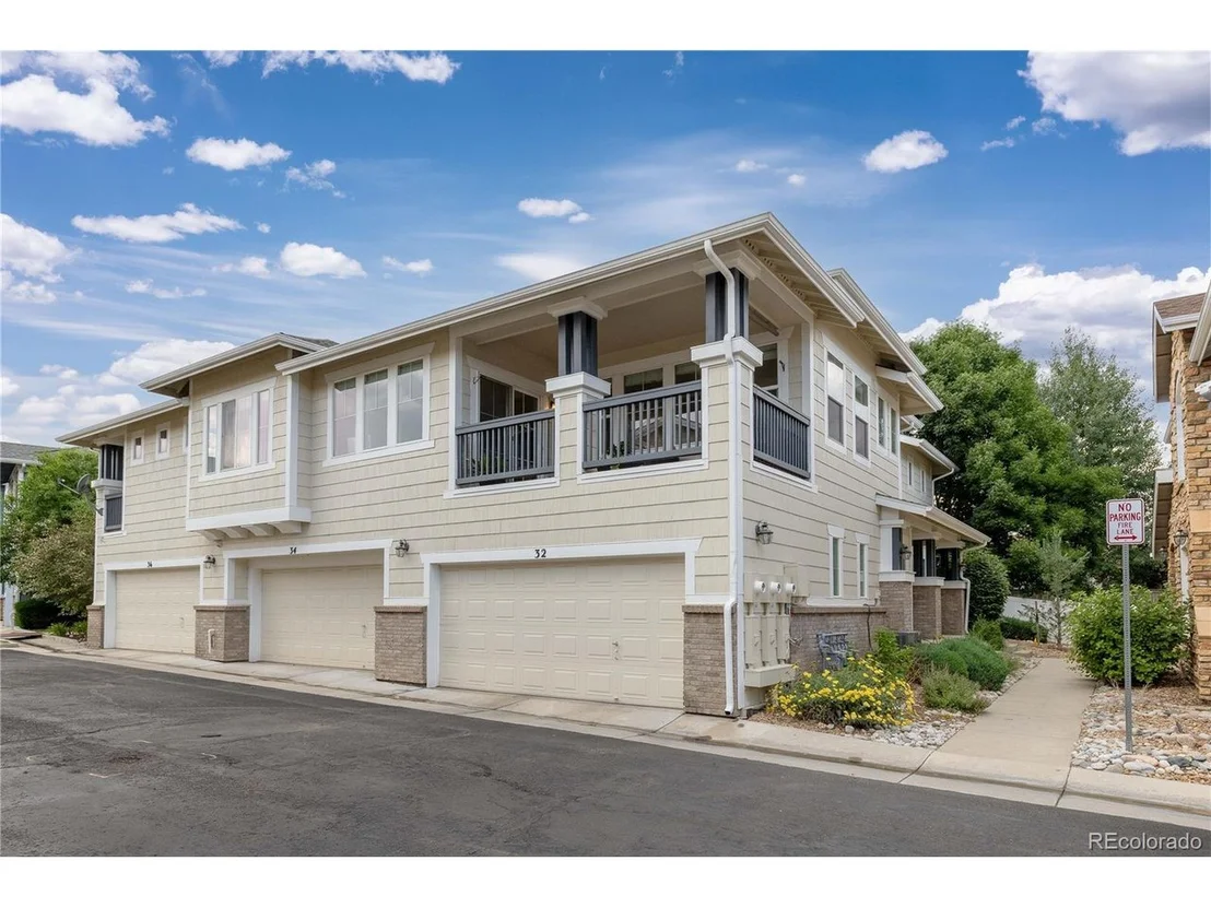 Photo of 32 Whitehaven Cir