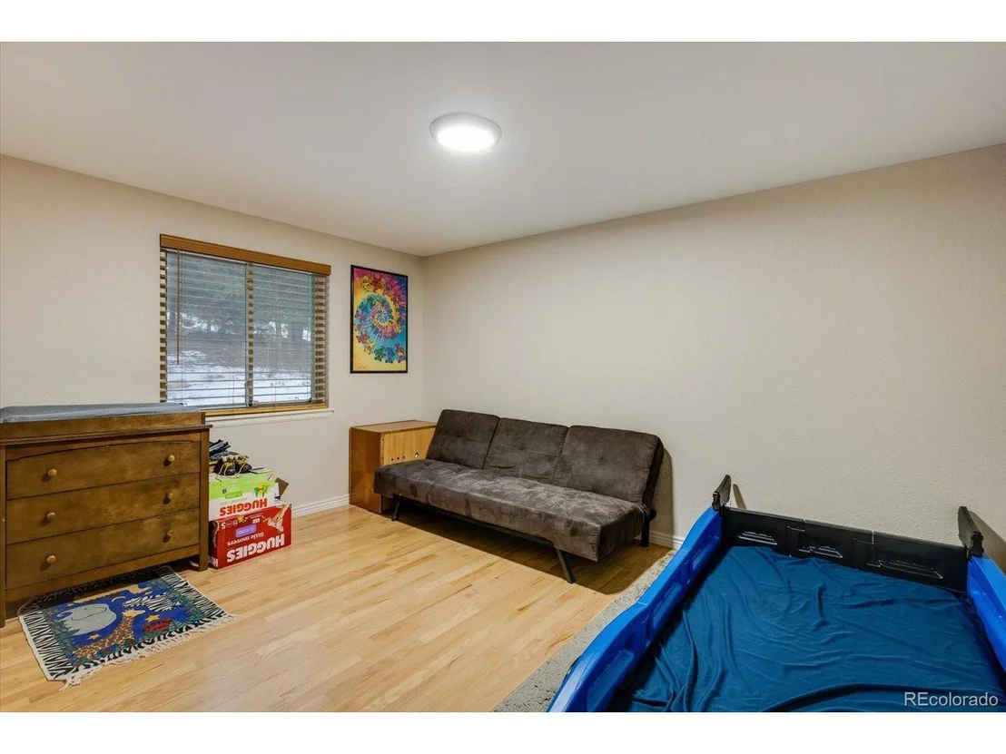 Photo of 11624 Flower Ln