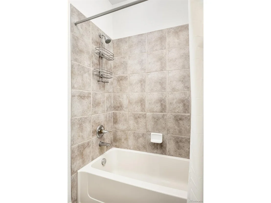 Photo of 739 Glenarbor Cir