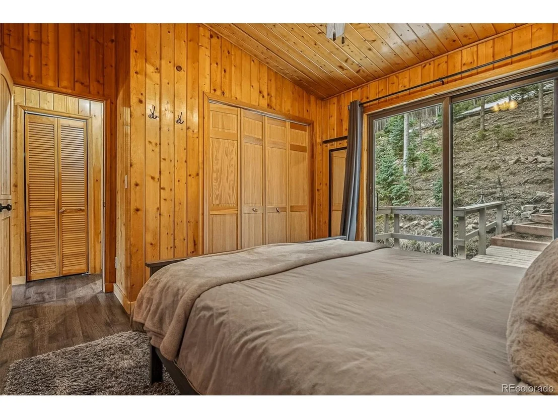 Photo of 34788 Forest Estates Rd