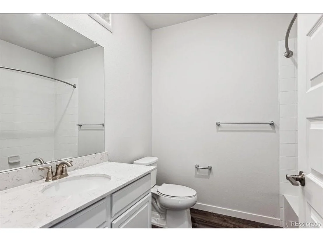 Photo of Unit 1304 at 487 Interlocken Blvd