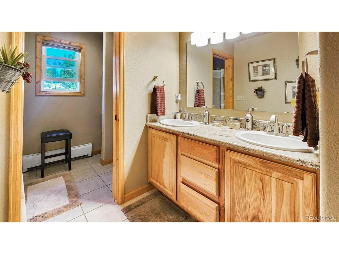 Photo of 378 Silverheels Cir
