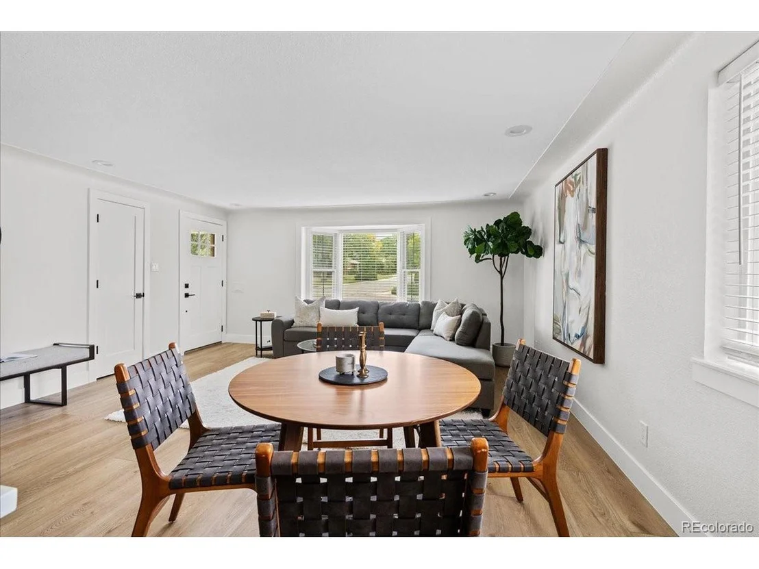 Photo of 5500 Holland Dr