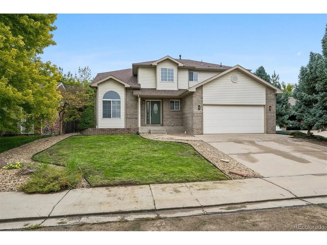 Photo of 2038 Falcon Dr