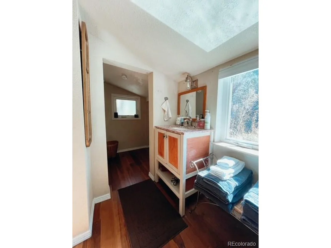 Photo of 5216 Fourmile Canyon Dr