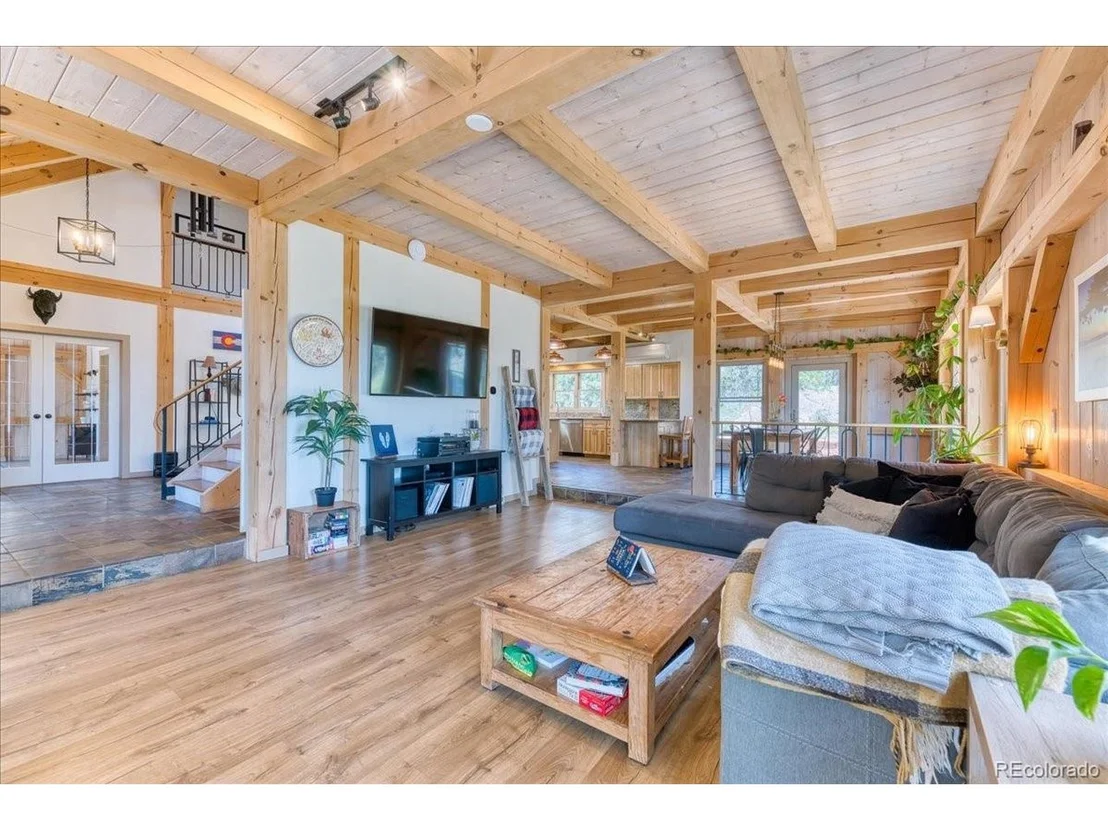 Photo of 1057 Reed Ranch Rd