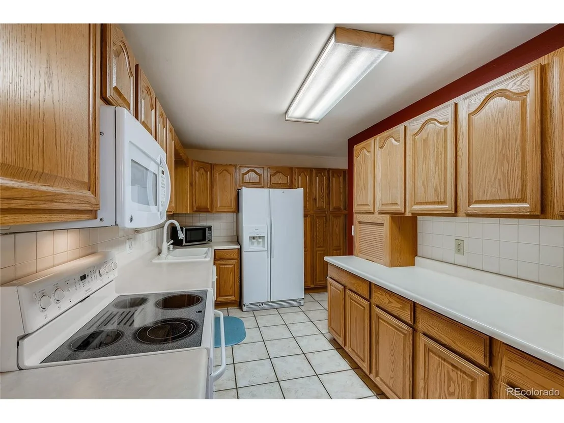 Photo of 295 Vaughn St
