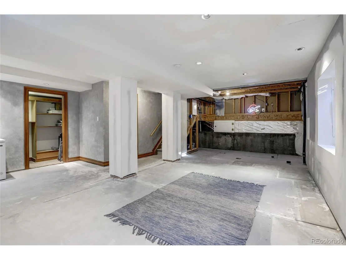 Photo of 7965 Liley Ct