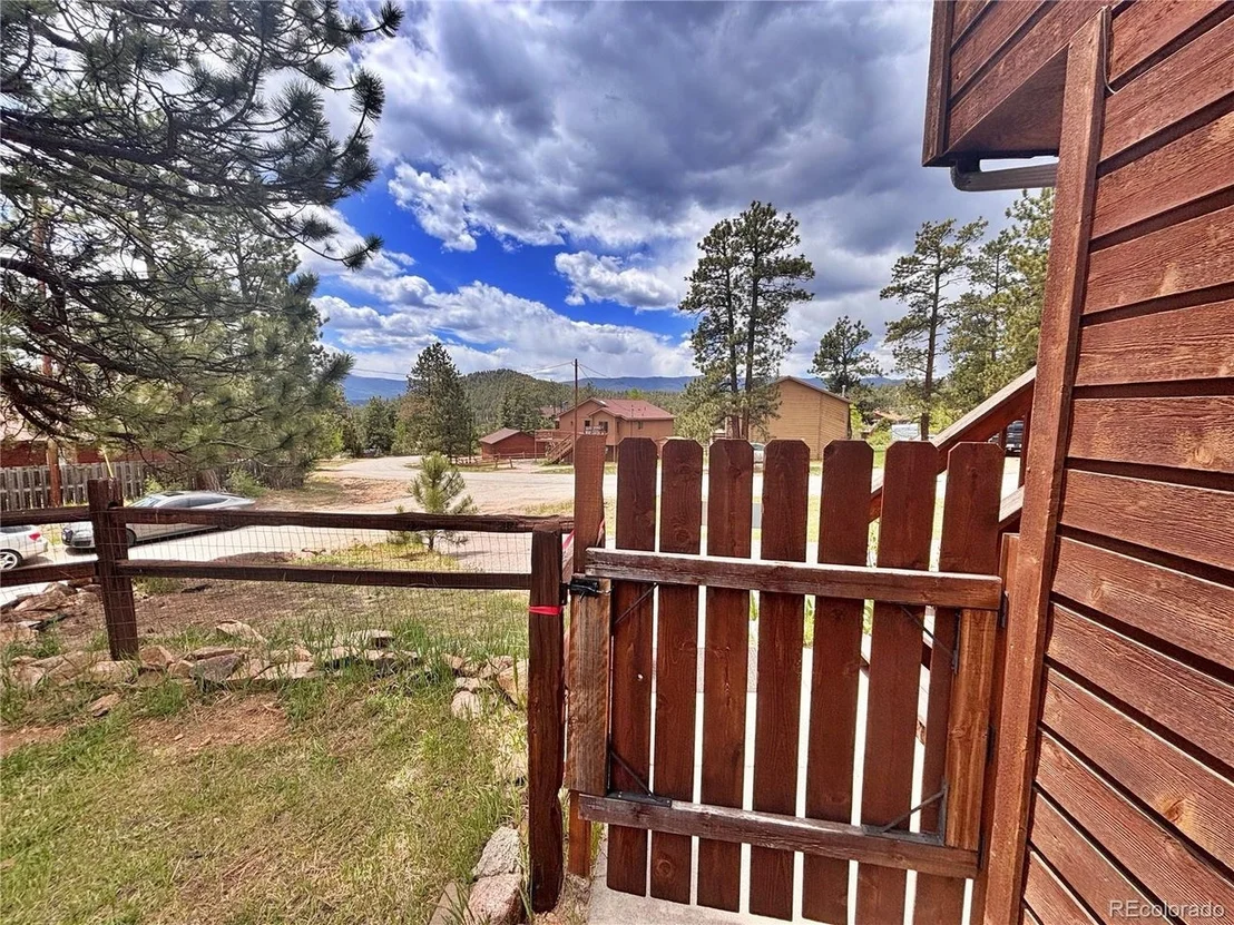 Photo of 17 Silver Springs Rd