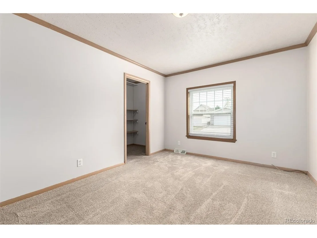 Photo of 5675 Bryant St