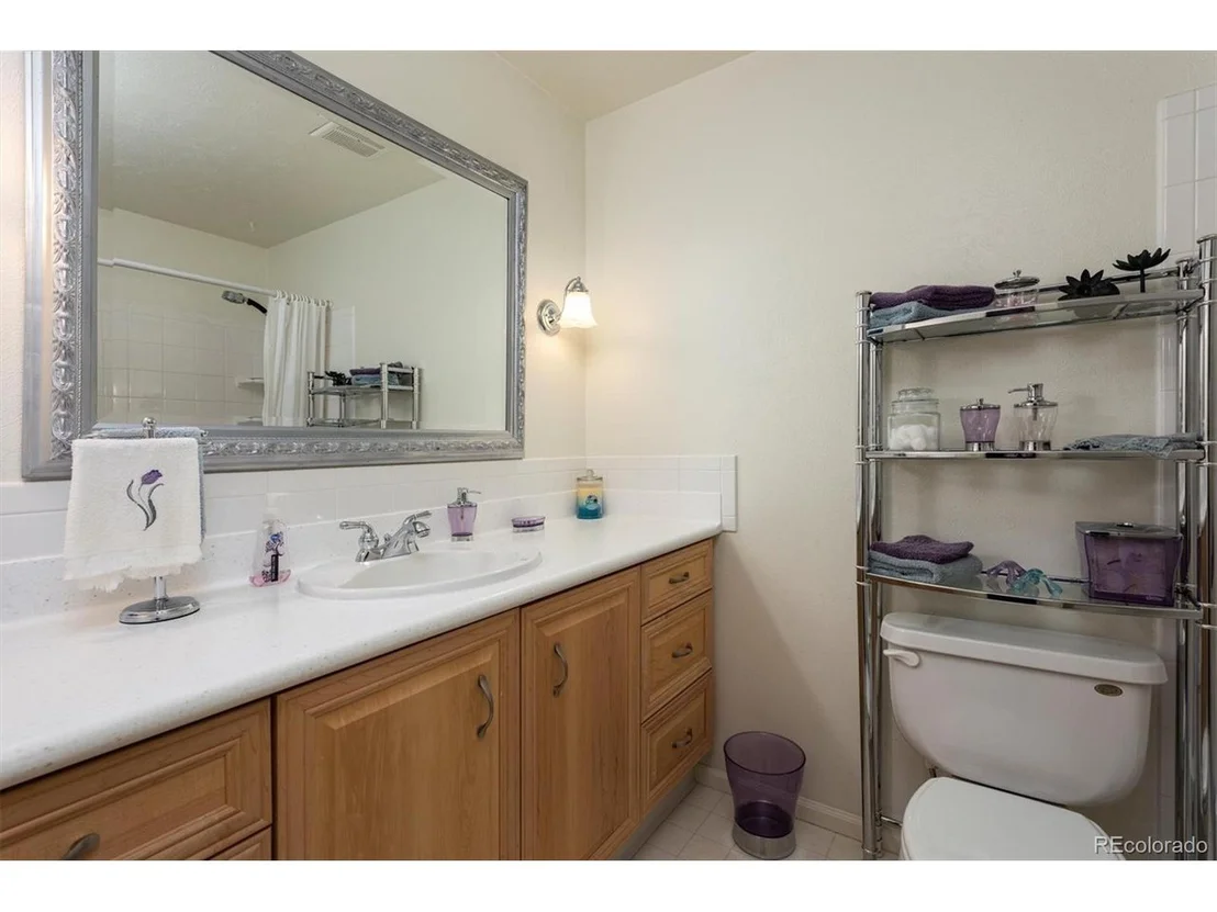 Photo of 10951 Kendall Dr