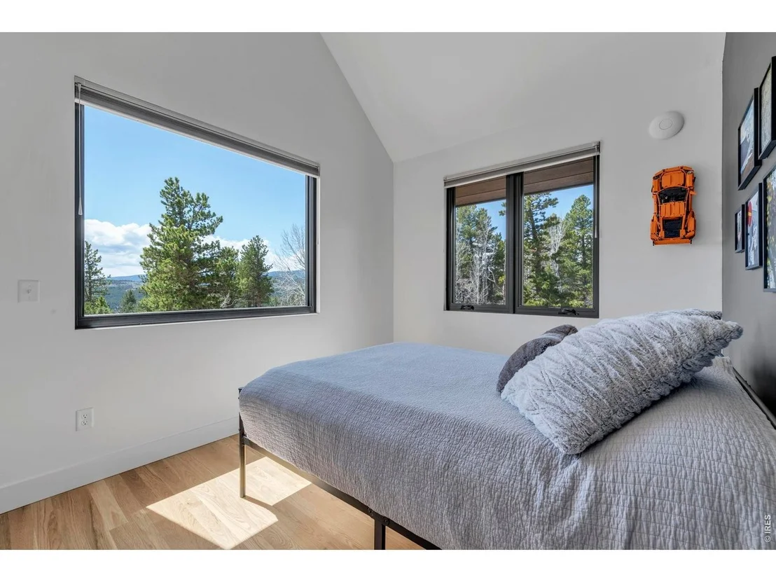 Photo of 11 Juneau Cir