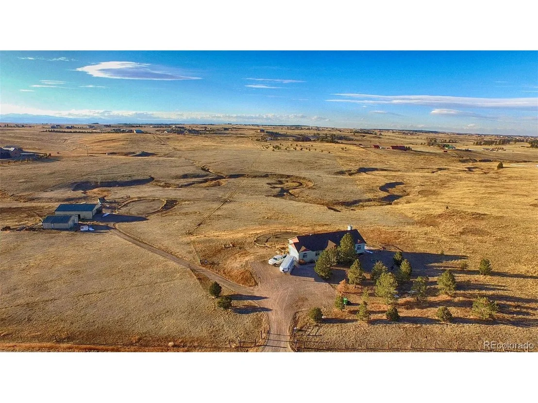 Photo of 1397 Santa Fe Trl