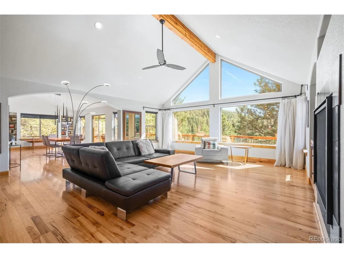 Photo of 4398 Independence Trl