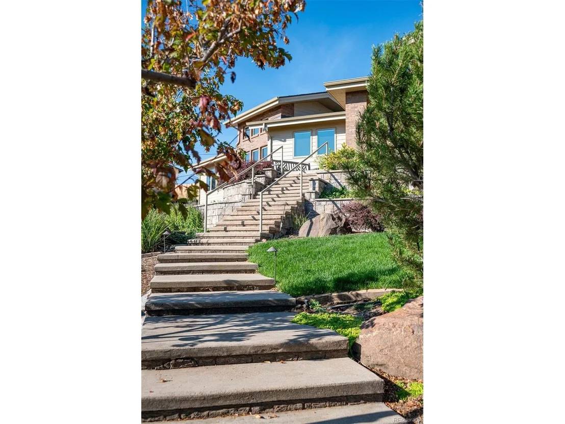 Photo of 2289 Old Quarry Rd