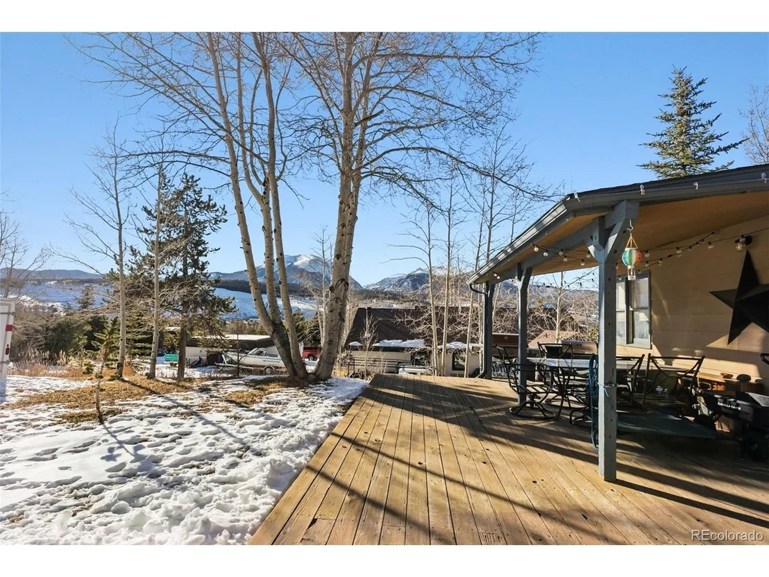 Photo of 277 G Rd