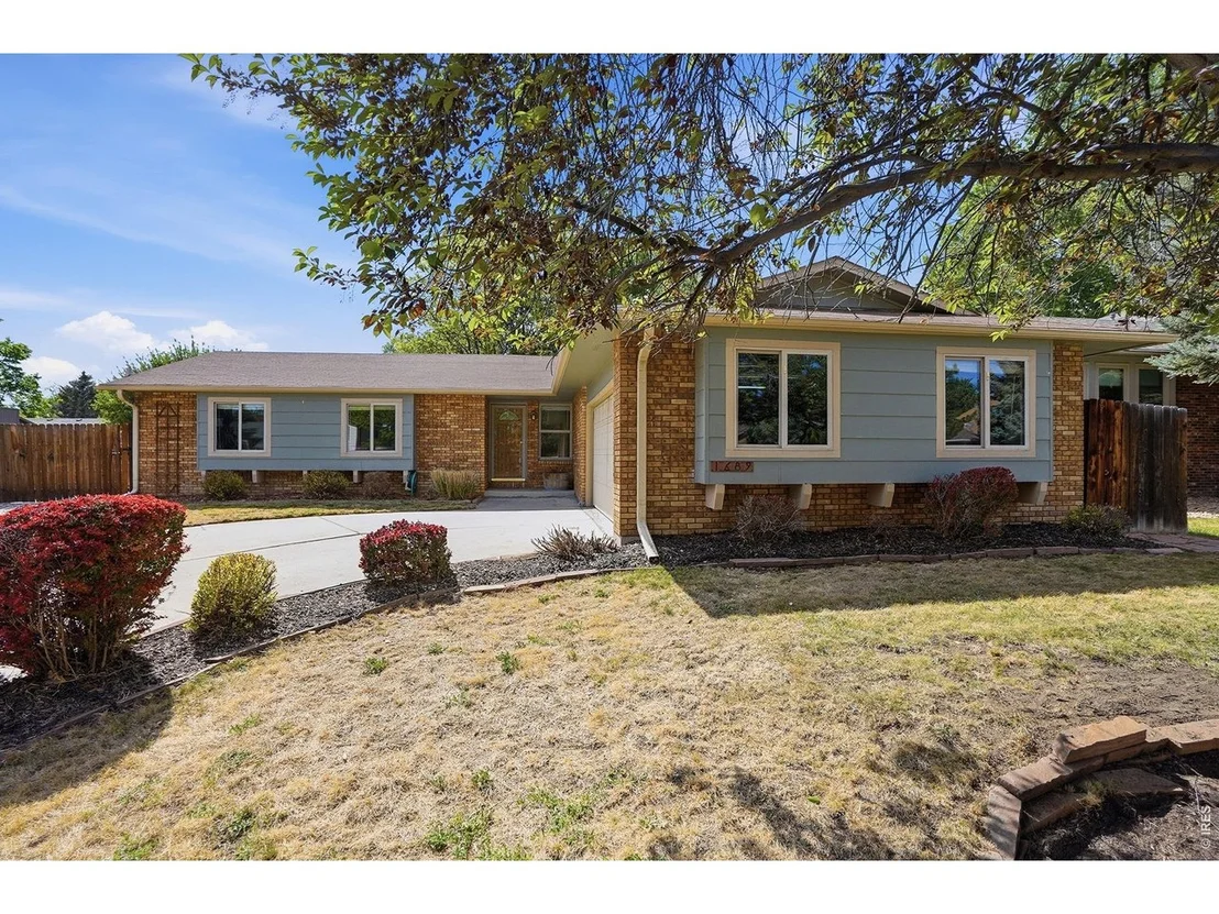 Photo of 1689 Geneva Cir