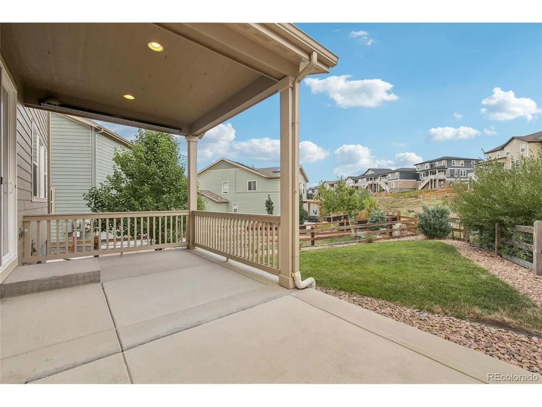 Photo of 17950 W 94th Dr