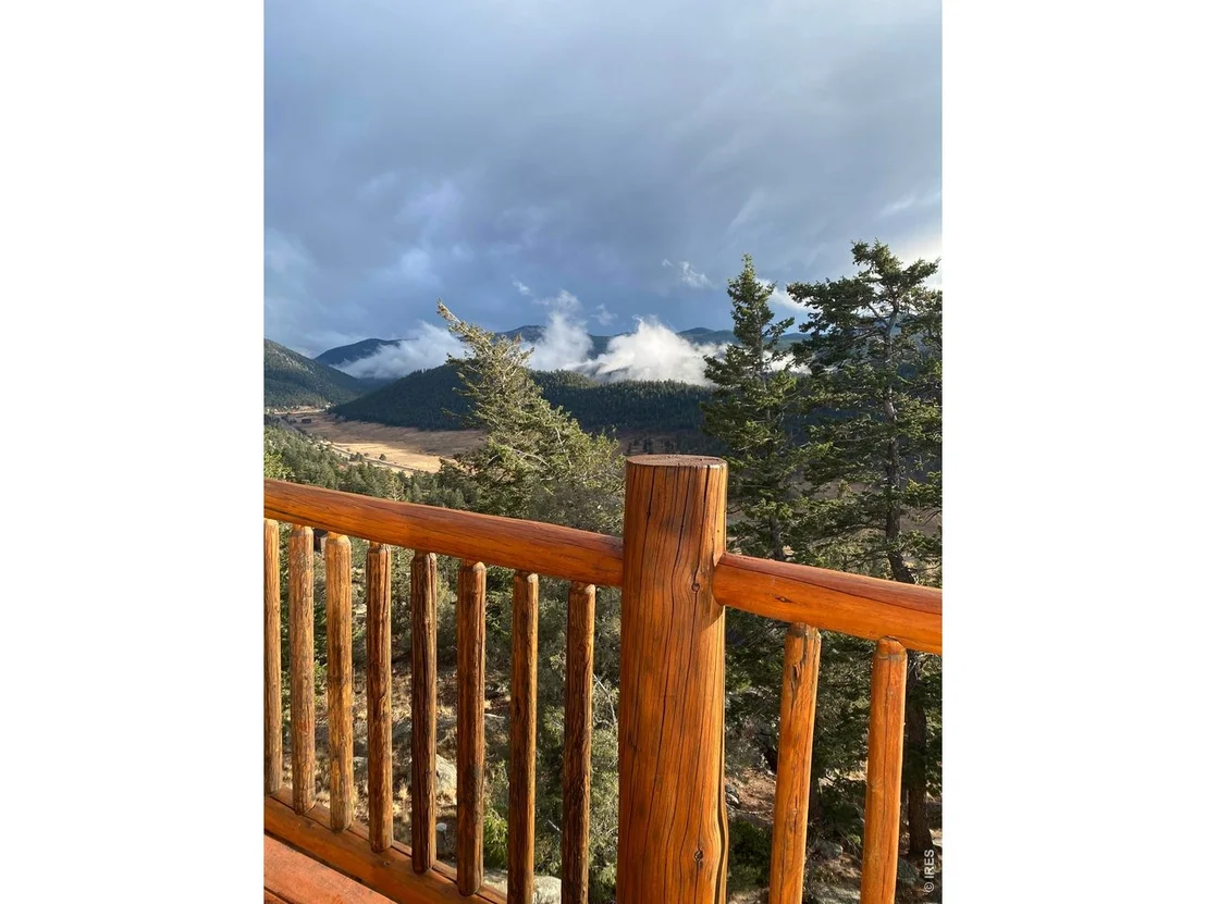 Photo of 301 Pine Tree Dr
