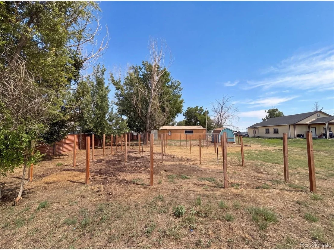 Photo of 15967 Echo Rd
