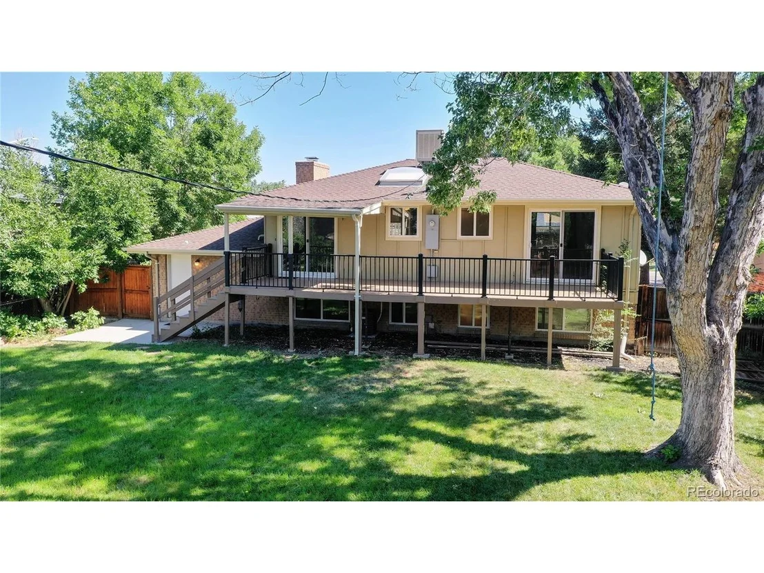 Photo of 8239 Chase Dr