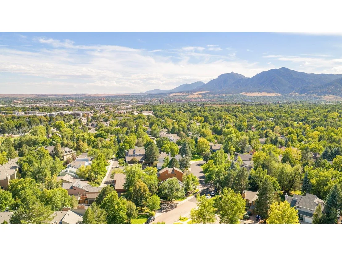 Photo of 2748 Winding Trail Dr