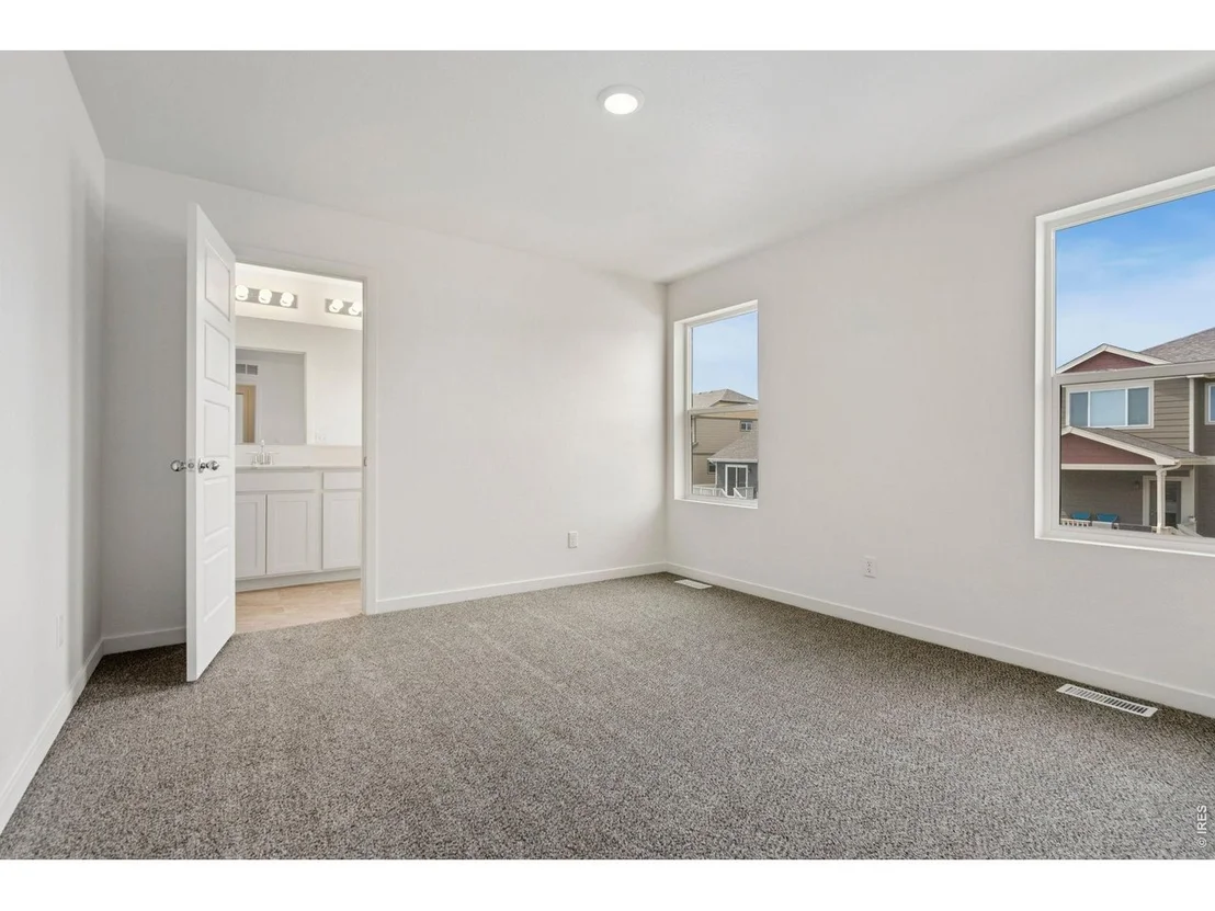 Photo of 513 85th Ave