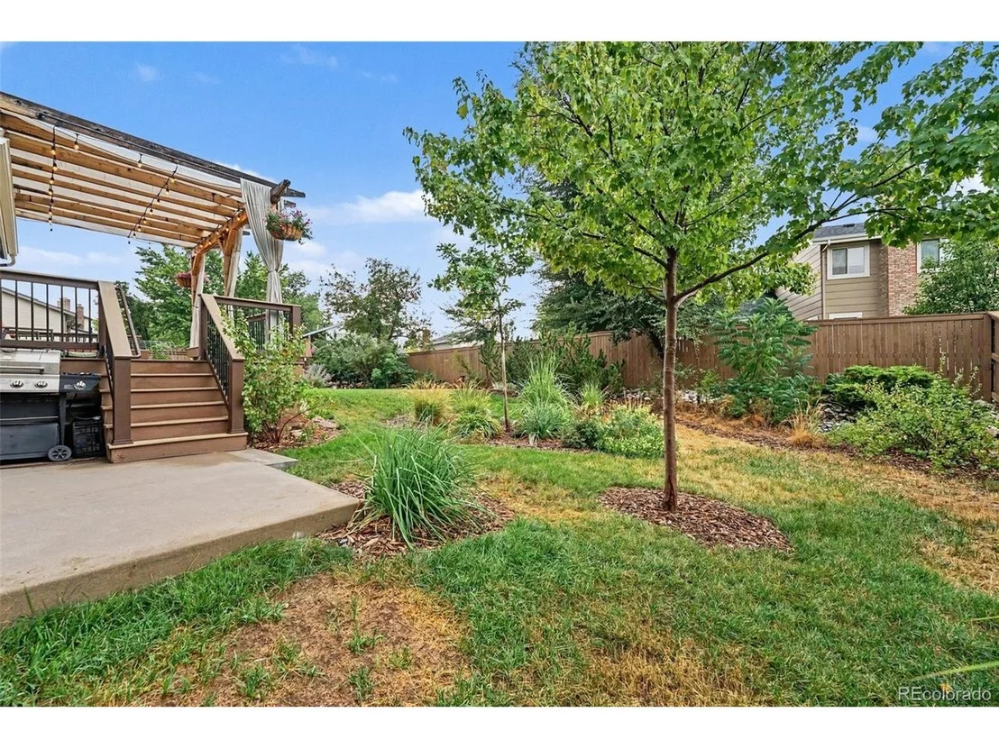 Photo of 454 Old Stone Dr