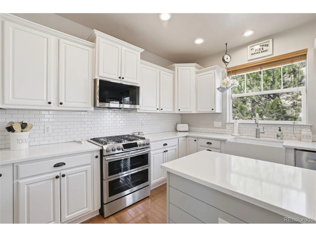 Photo of 2883 Promontory Loop