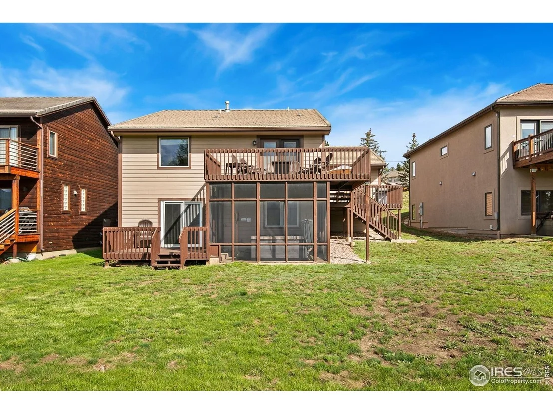Photo of 464 Skyline Dr