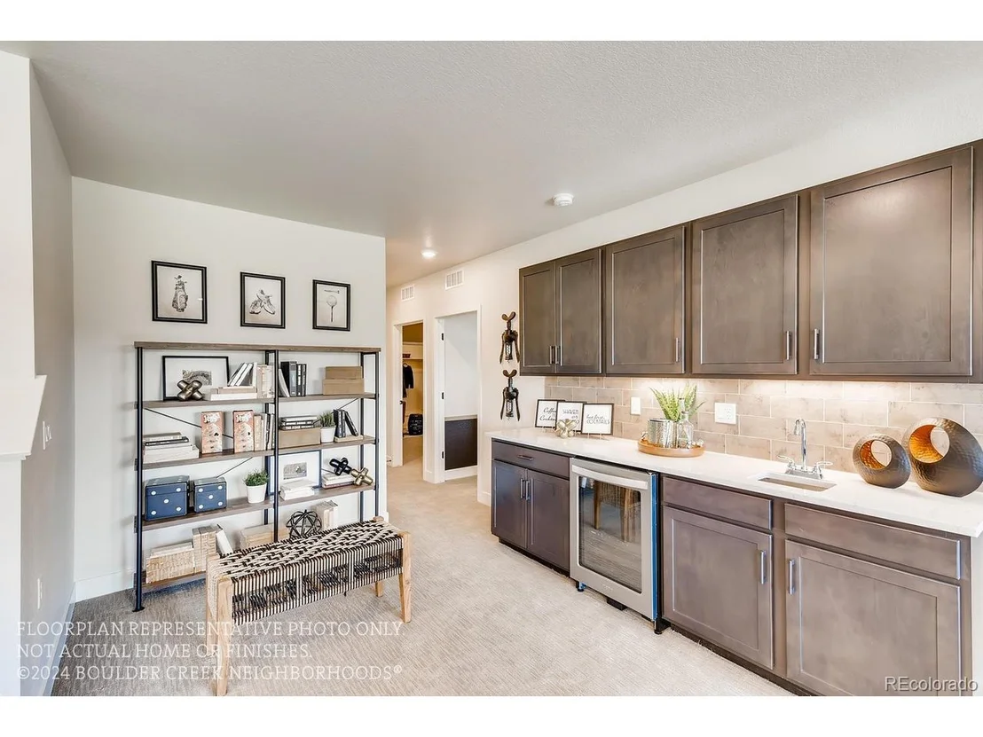 Photo of 833 W 129th Pl