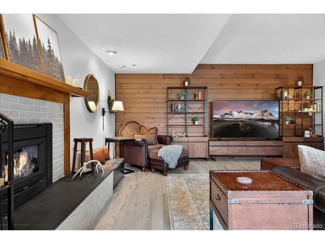 Photo of 2368 Bitterroot Ln