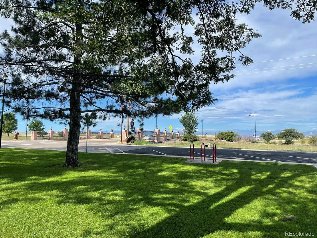 Photo of 7930 Larkspur Cir