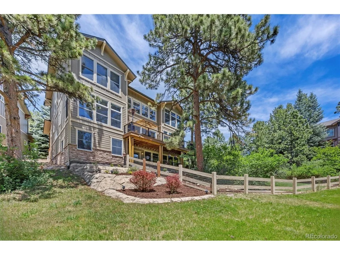 Photo of 7018 Forest Ridge Cir