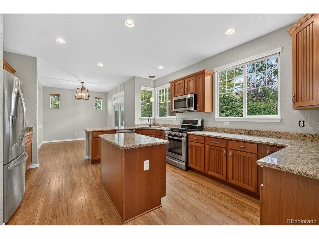 Photo of 10672 Riverbrook Cir