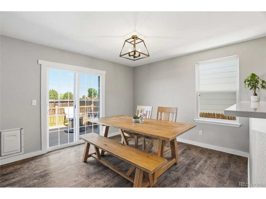 Photo of 10521 Taylor Ave