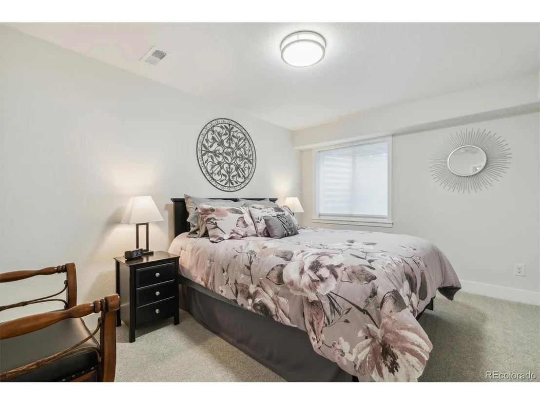 Photo of 1395 Foxtail Dr