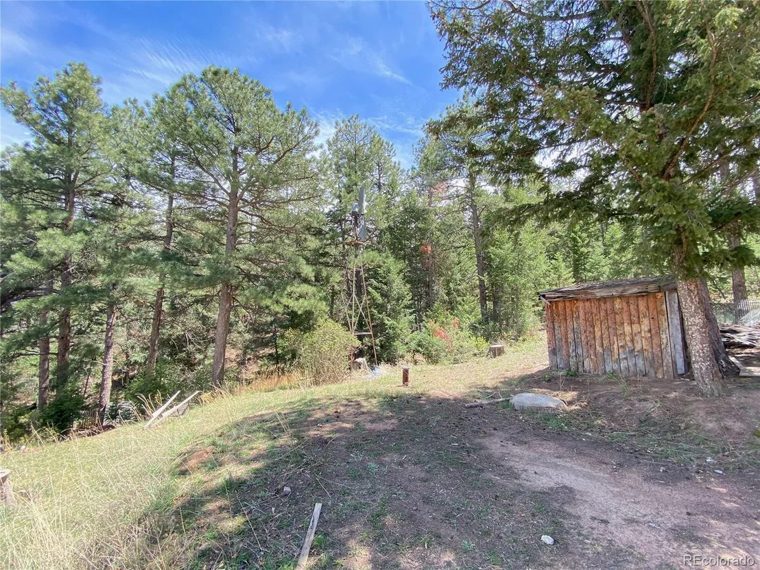 Photo of 1222 Valley View Dr