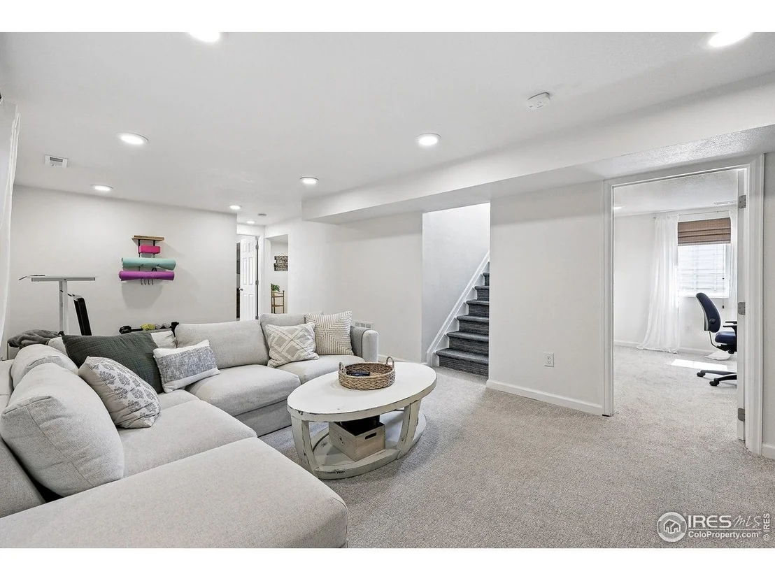 Photo of 8290 Chase Way