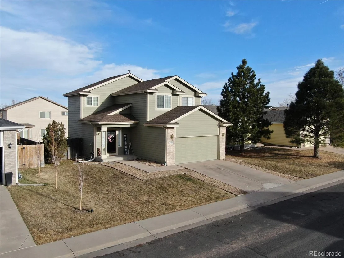 Photo of 808 Pitkin Way