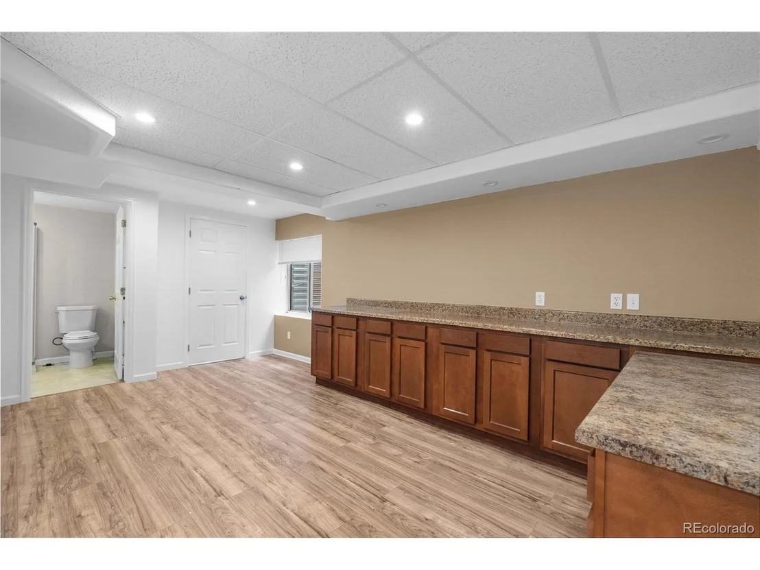 Photo of 9941 Chambers Dr