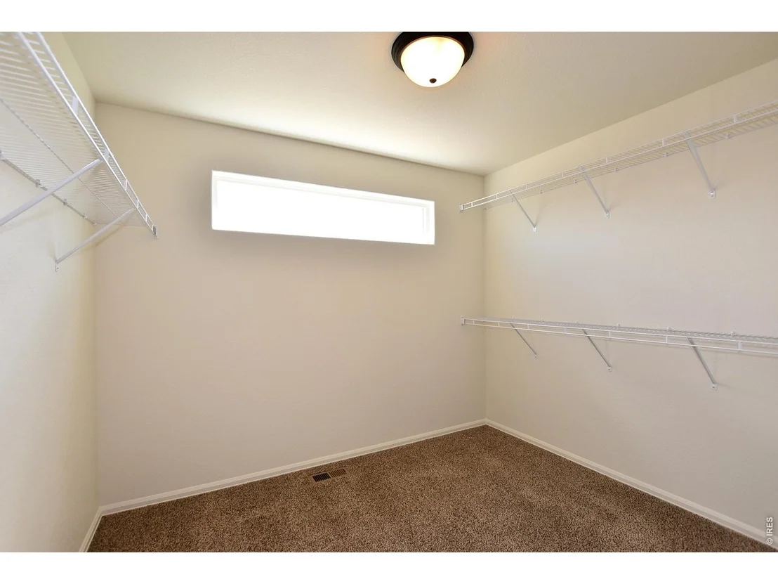 Photo of 2412 Juno Ln